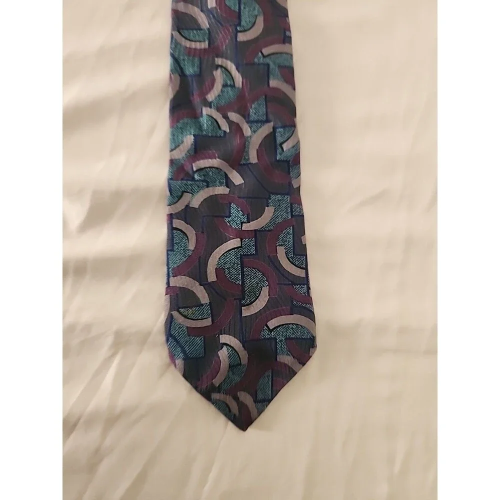 Bugatti Mens Tie 100% Silk Abstract Pattern Multicolored